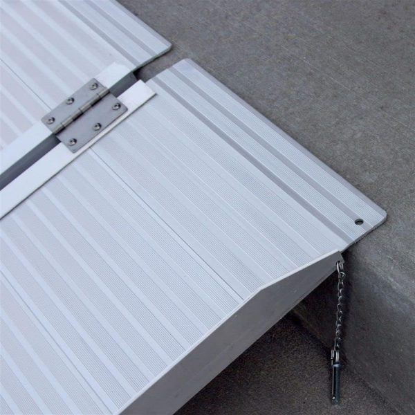 600 Lbs Capacity 4'L Silver Spring Single Fold Wheelchair Ramp - Image 2